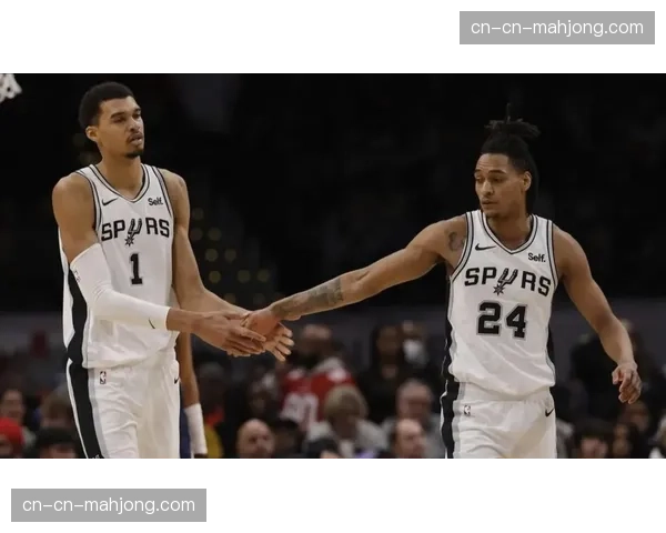前瞻：火箭与马刺青年军对决，文班亚马与申京的低位防守较量成看点