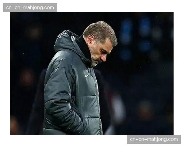 赛前发布会,诺丁汉森林主帅强调球队仍有信心完成保级目标 赛前发布会,诺丁汉森林主帅强调球队仍有信心完成保级目标